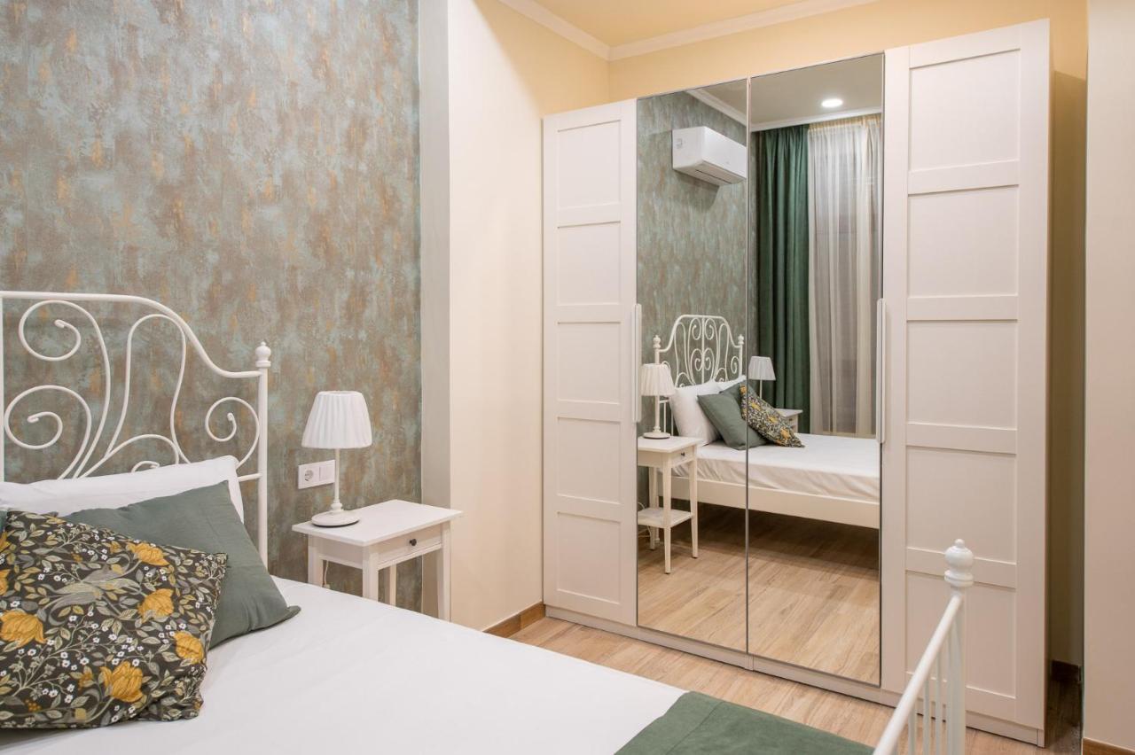 Simone Apartments 马德里 外观 照片